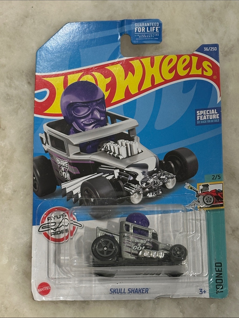 Hot Wheels Skull Shaker Toy Car — Purple & Silver